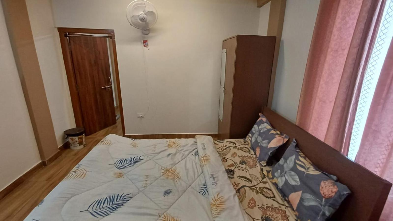 Aroma Inn 西隆 外观 照片