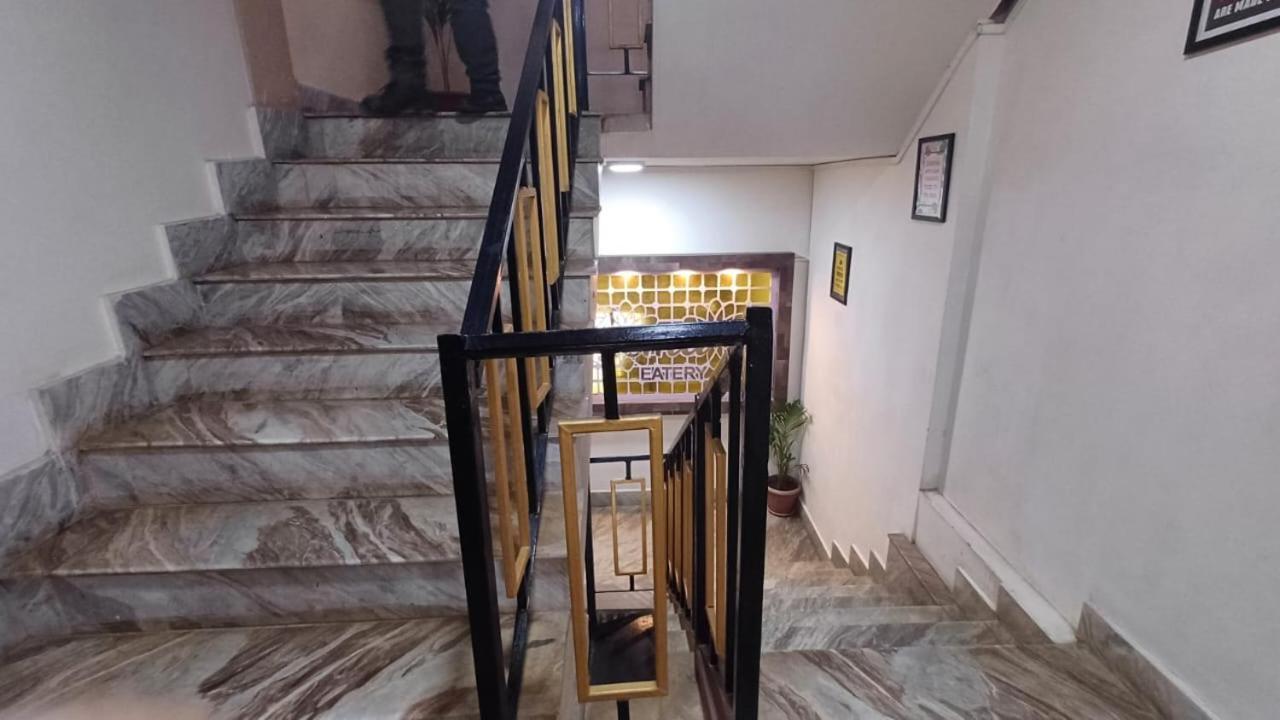 Aroma Inn 西隆 外观 照片